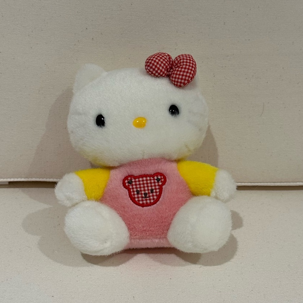 Hello Kitty Sanrio Vintage Plush